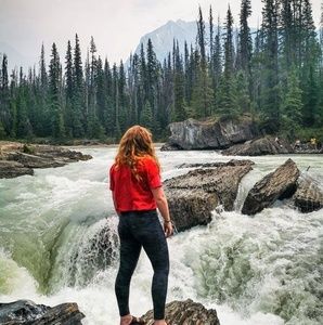 Meet your Posher, Meaghan